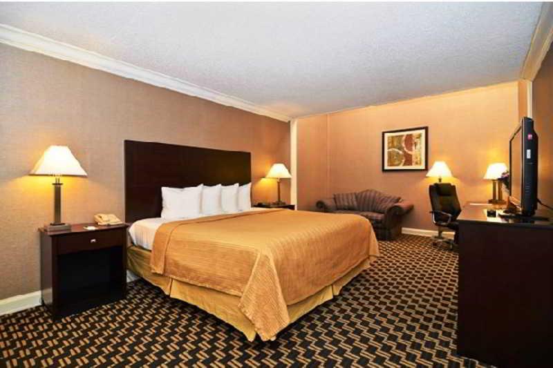 Quality Inn & Conference Center Akron Eksteriør bilde
