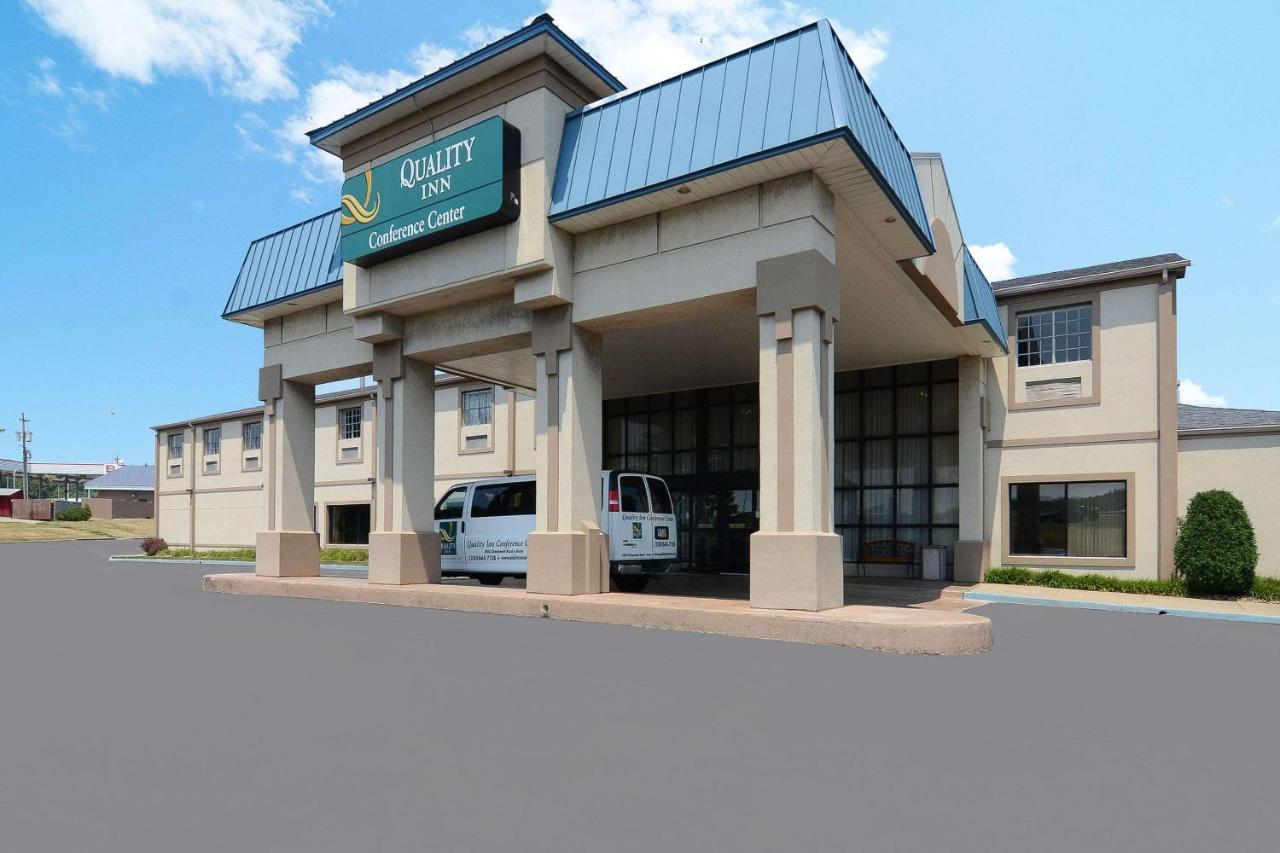 Quality Inn & Conference Center Akron Eksteriør bilde